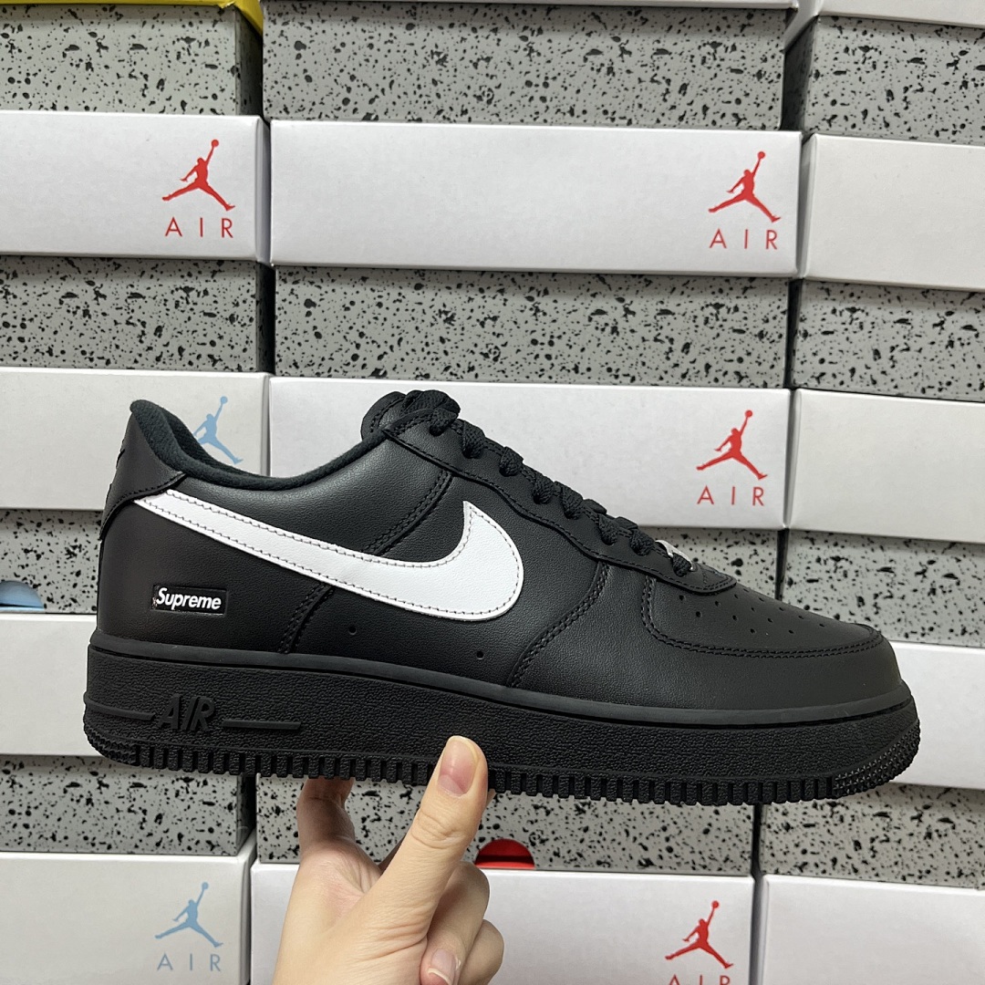 Nike Air Force 1 Low Supreme (Black White) - Image 7