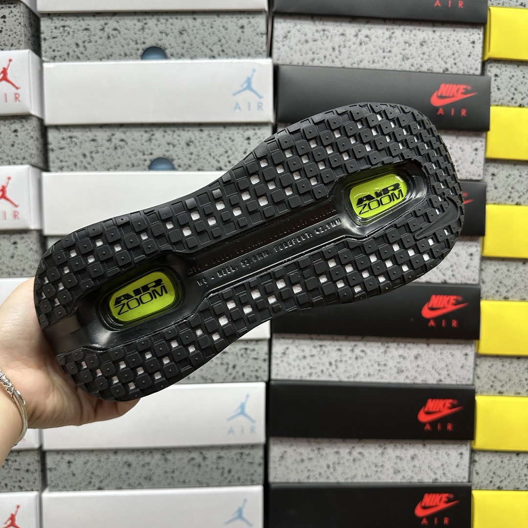Nike Vomero Premium Black Volt - Image 7