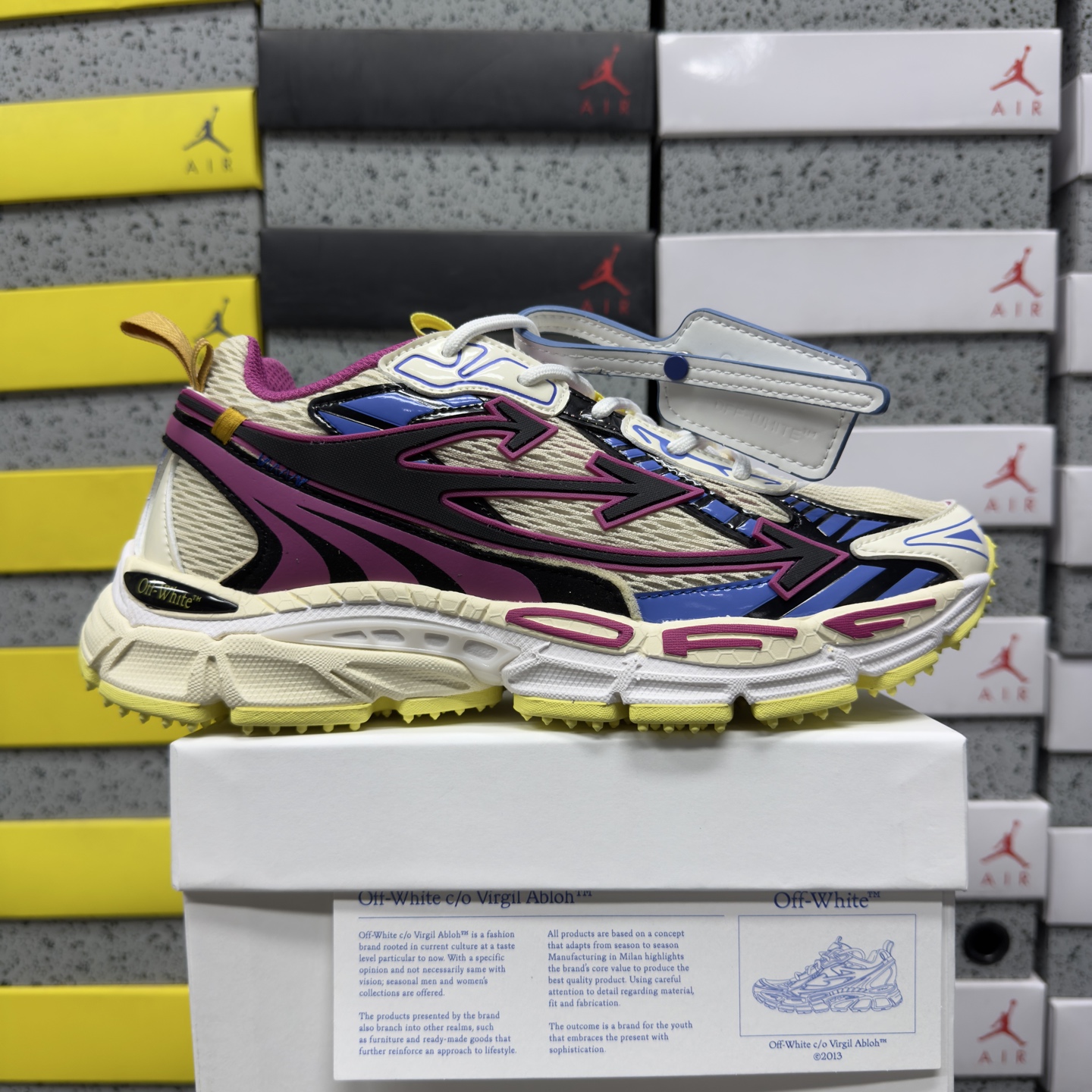 Off-White Be Right Back - Image 10