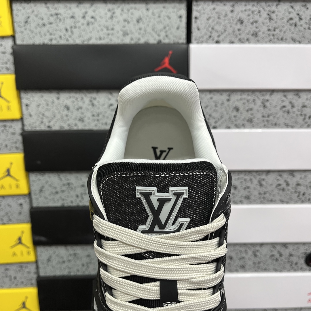 Louis Vuitton Trainer 1-14 - Image 9