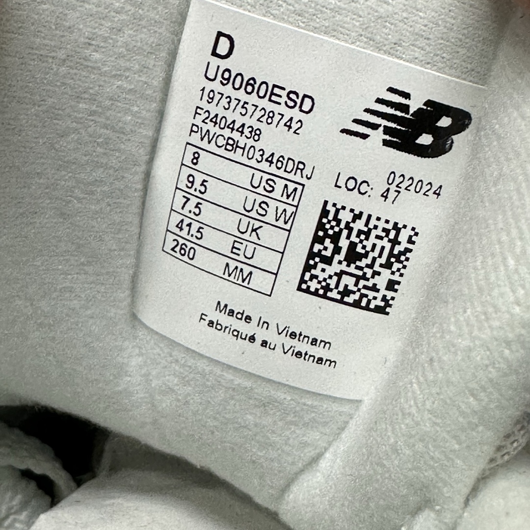 New Balance 9060 - Image 2