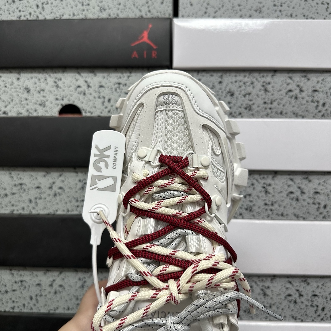 Balenciaga Track Trail Laces 3.0 - Image 10