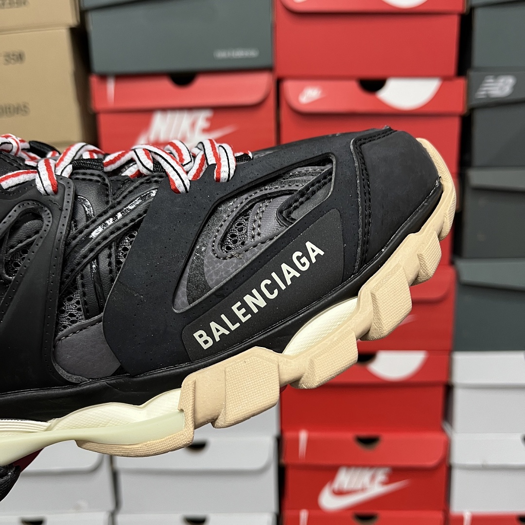 Balenciaga BLCG Track - Image 109