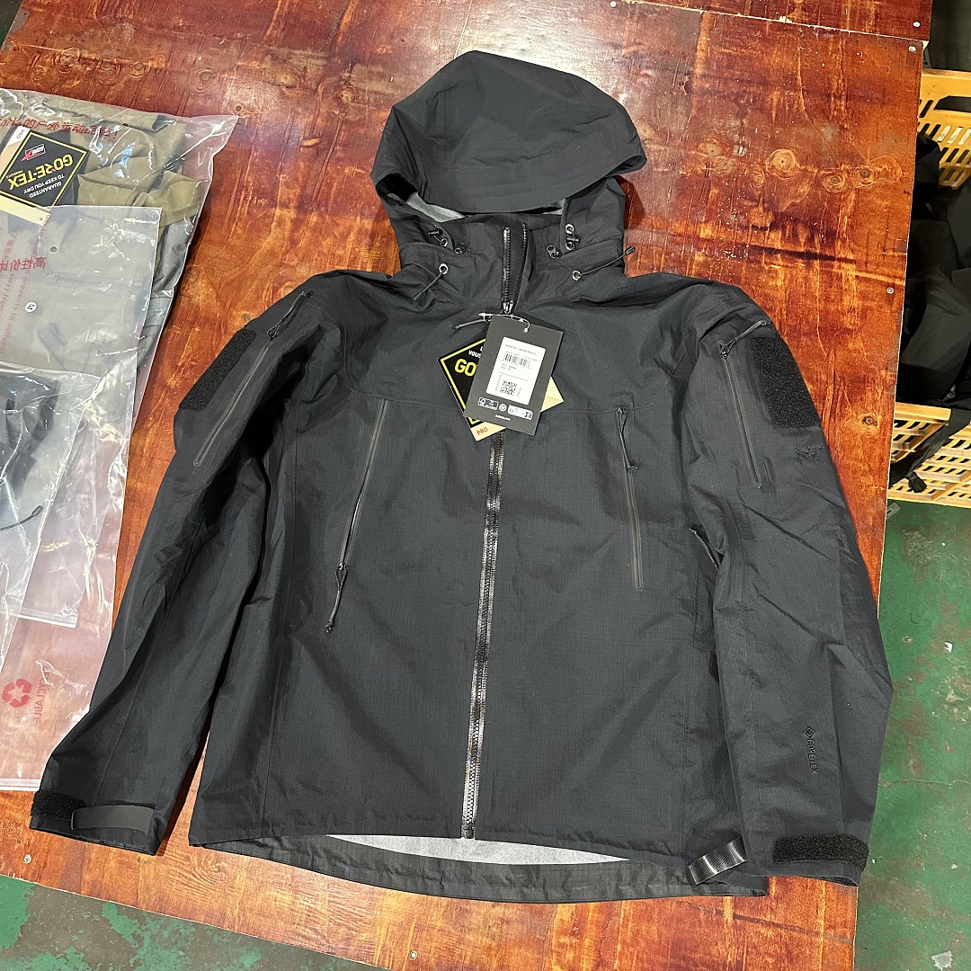 Arc'teryx Alpha Jacket (Gen2.2)