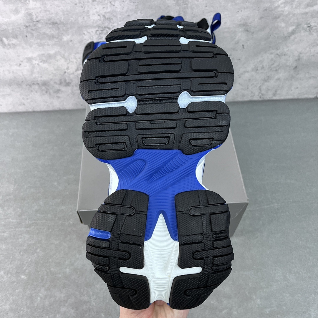 Balenciaga Cargo - Image 42