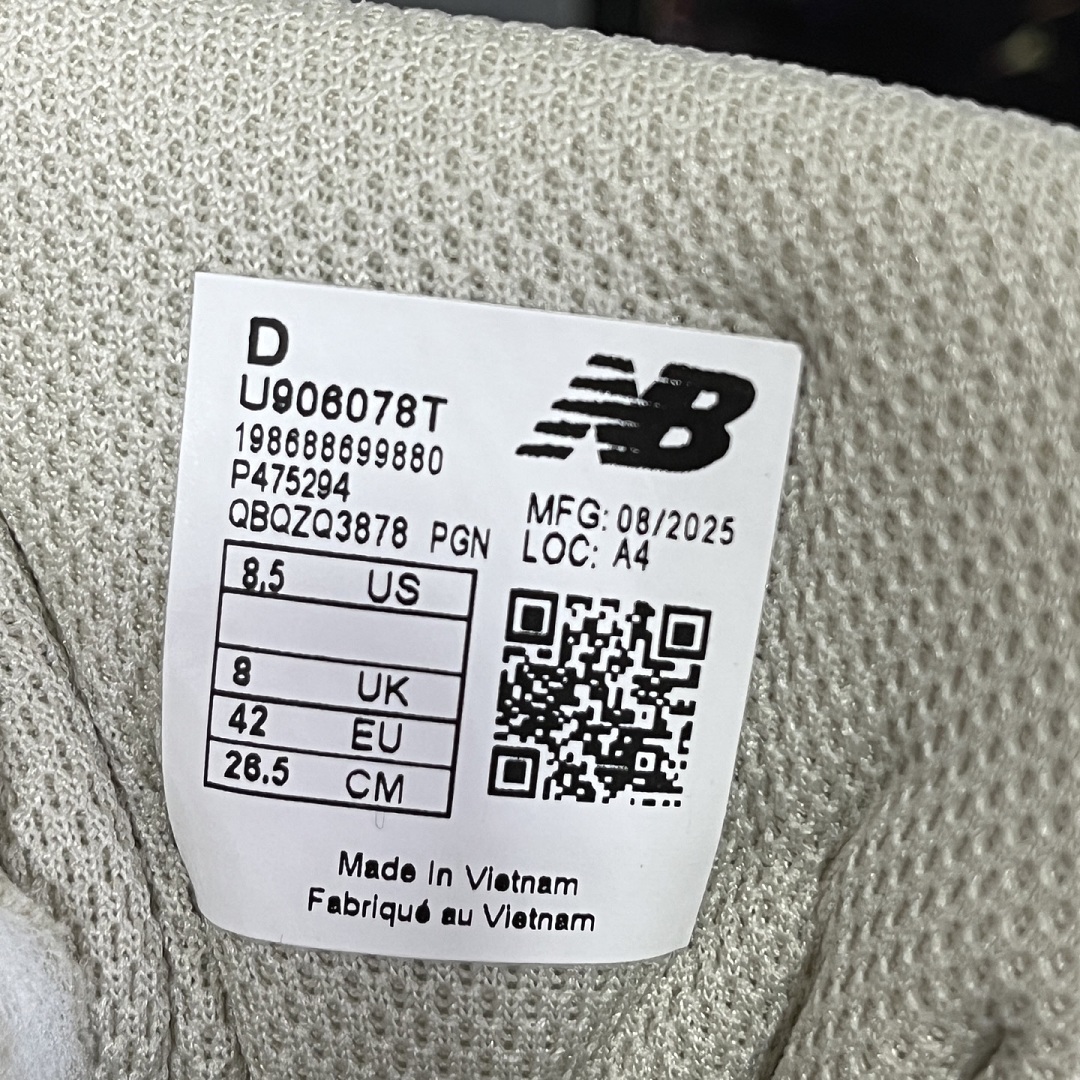 New Balance 9060 - Image 4