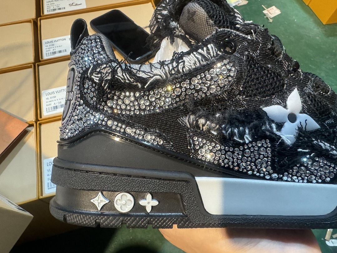 Louis Vuitton LV SkateBlack Sports Shoes - Image 6