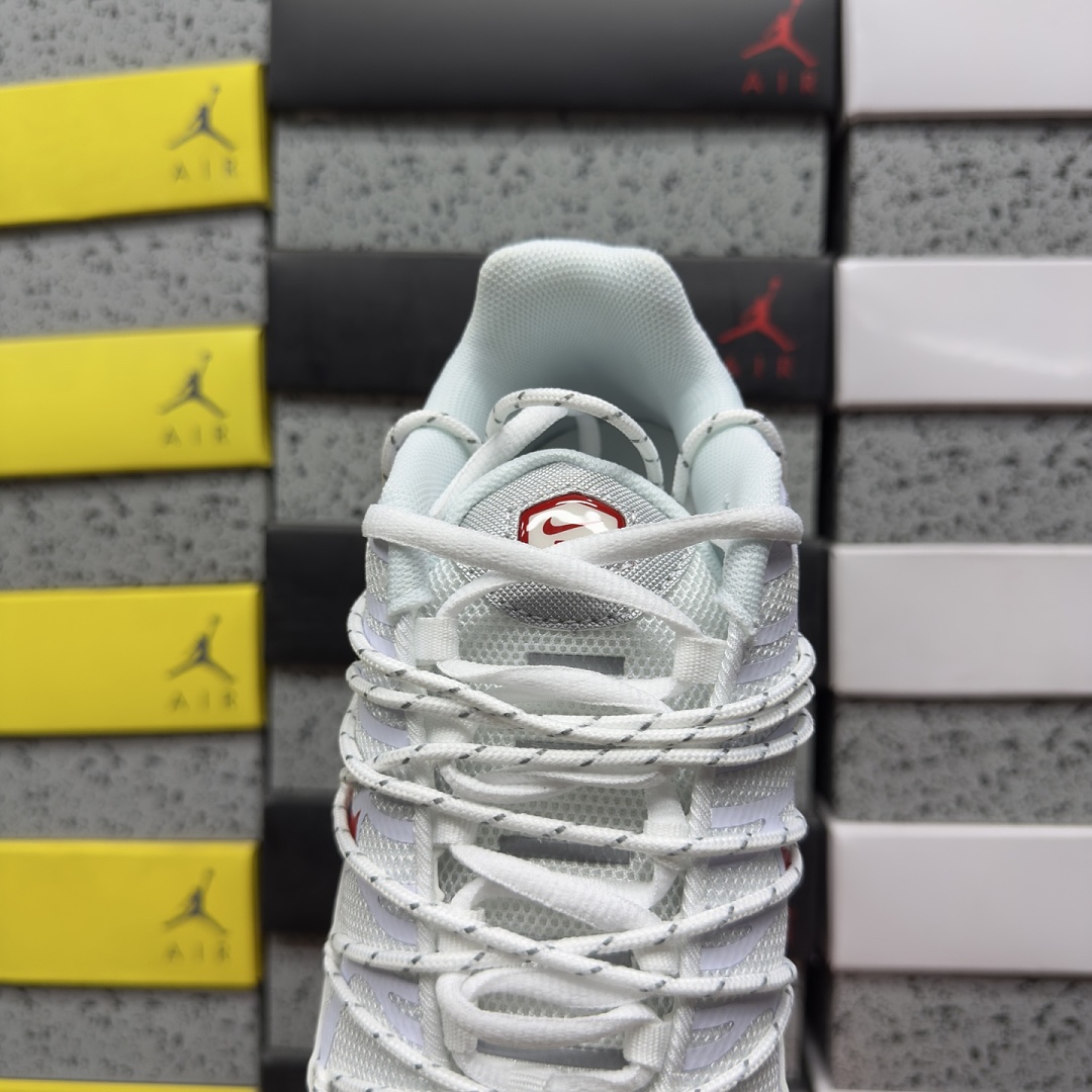 Nike Air Max Plus Lace Utility White University Red FN3488-100 (Up) - Image 9