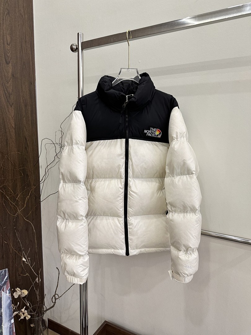 Chanel The North Face 1996 Retro Nuptse 700 Fill Packable Jacket - Image 55