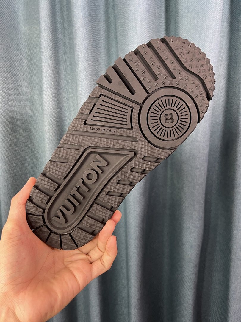 Louis Vuitton LV Trainer Maxi - Image 6