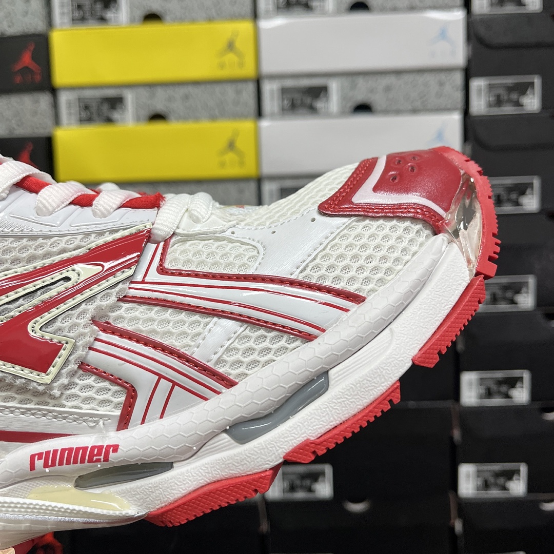 Balenciaga BLCG Runner 7.0 - Image 2