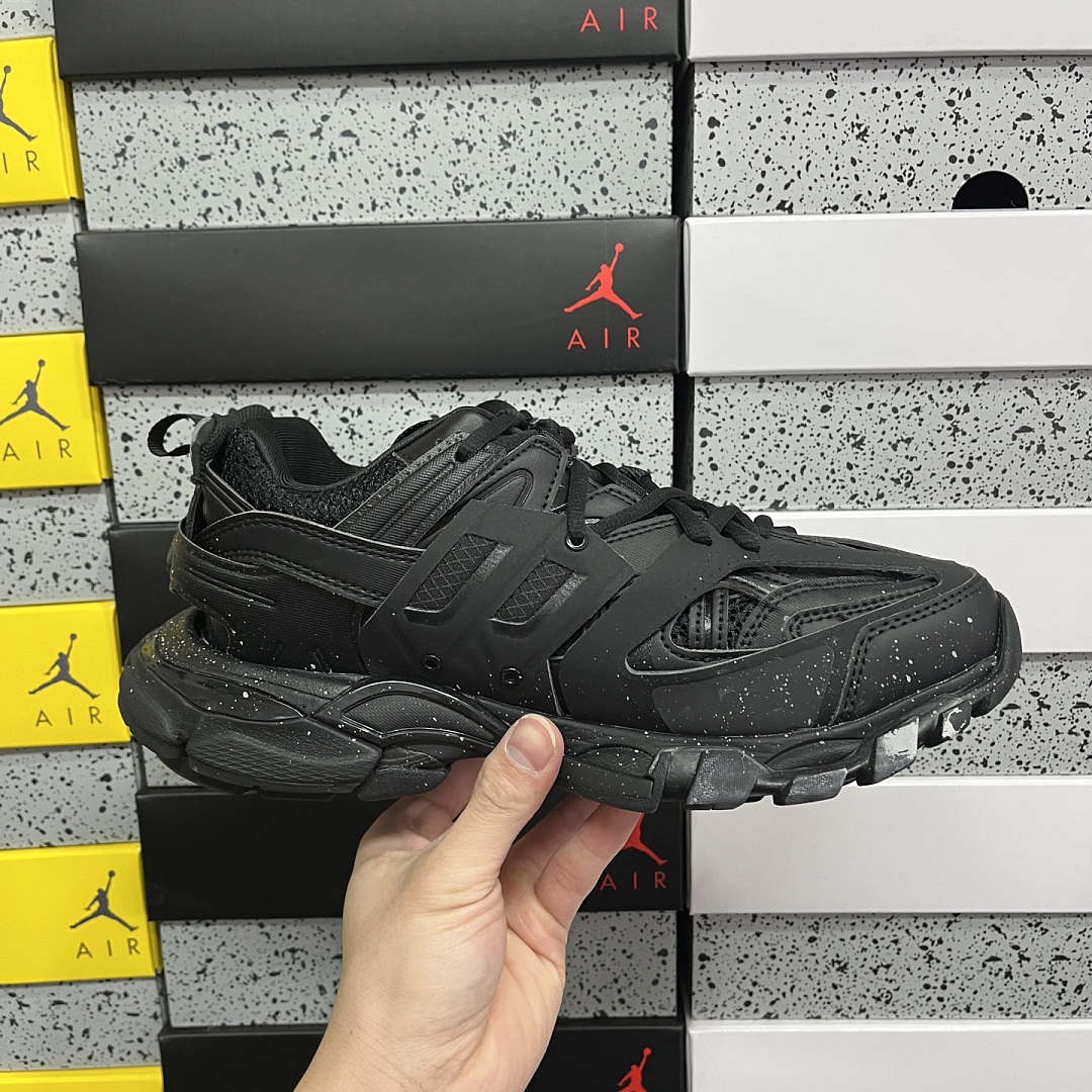 Balenciaga Track - Image 5