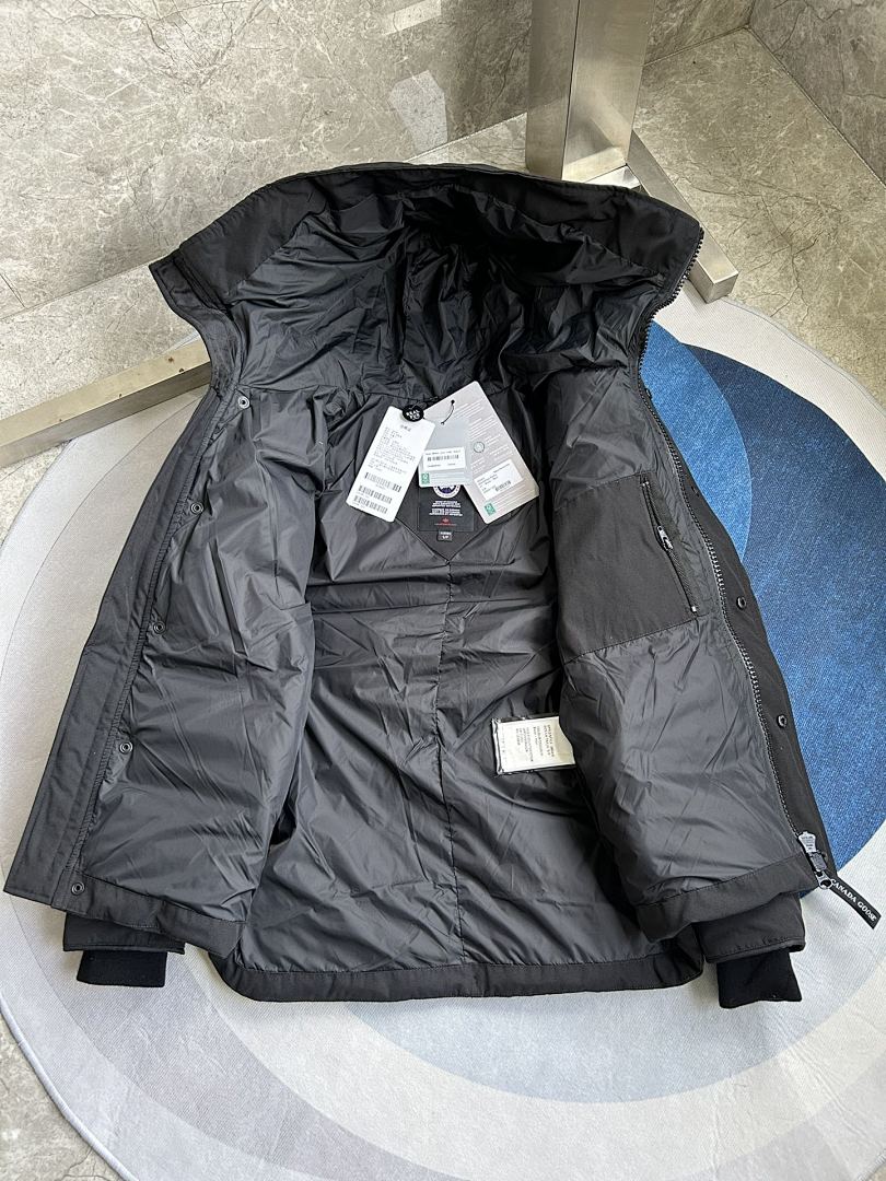 Canada Goose Macmillan Parka Jacket - Image 22