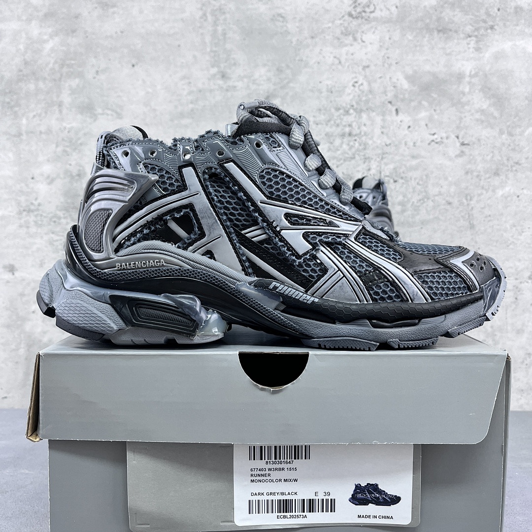 Balenciaga Runner - Image 62