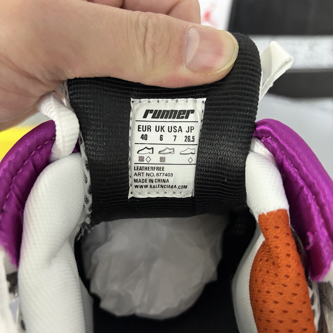 Balenciaga BLCG Runner Multicolor 7.0 - Image 9