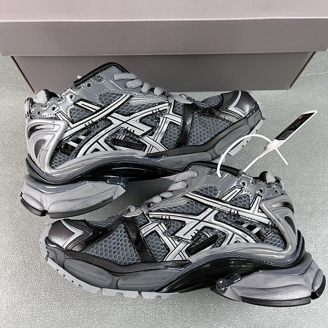 Balenciaga Runner - Image 69
