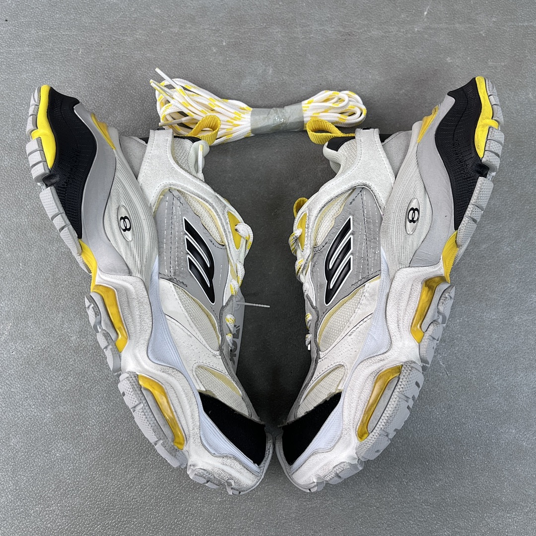 Balenciaga Cargo - Image 37