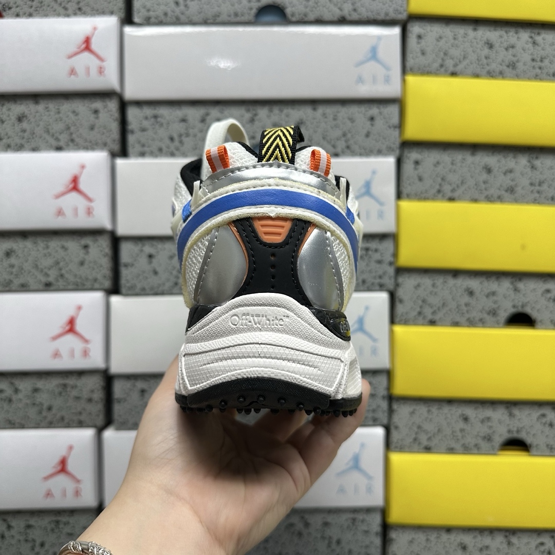 Off-White Be Right Back F24 20945 - Image 2