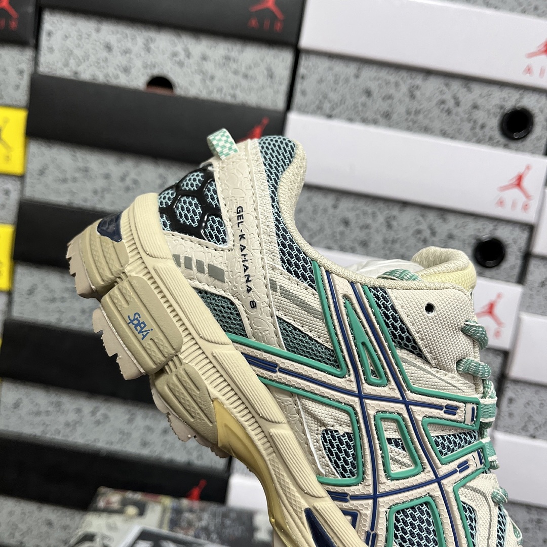 ASICS Gel-Kahana 8 1012A978-302 (Cream Green) - Image 4