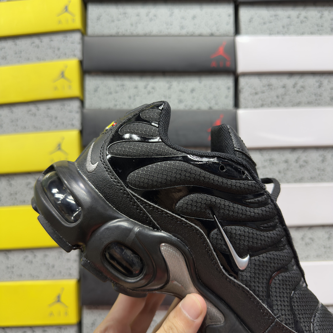 Nike Air Max Plus Mini Swoosh (Black Silver) - Image 2