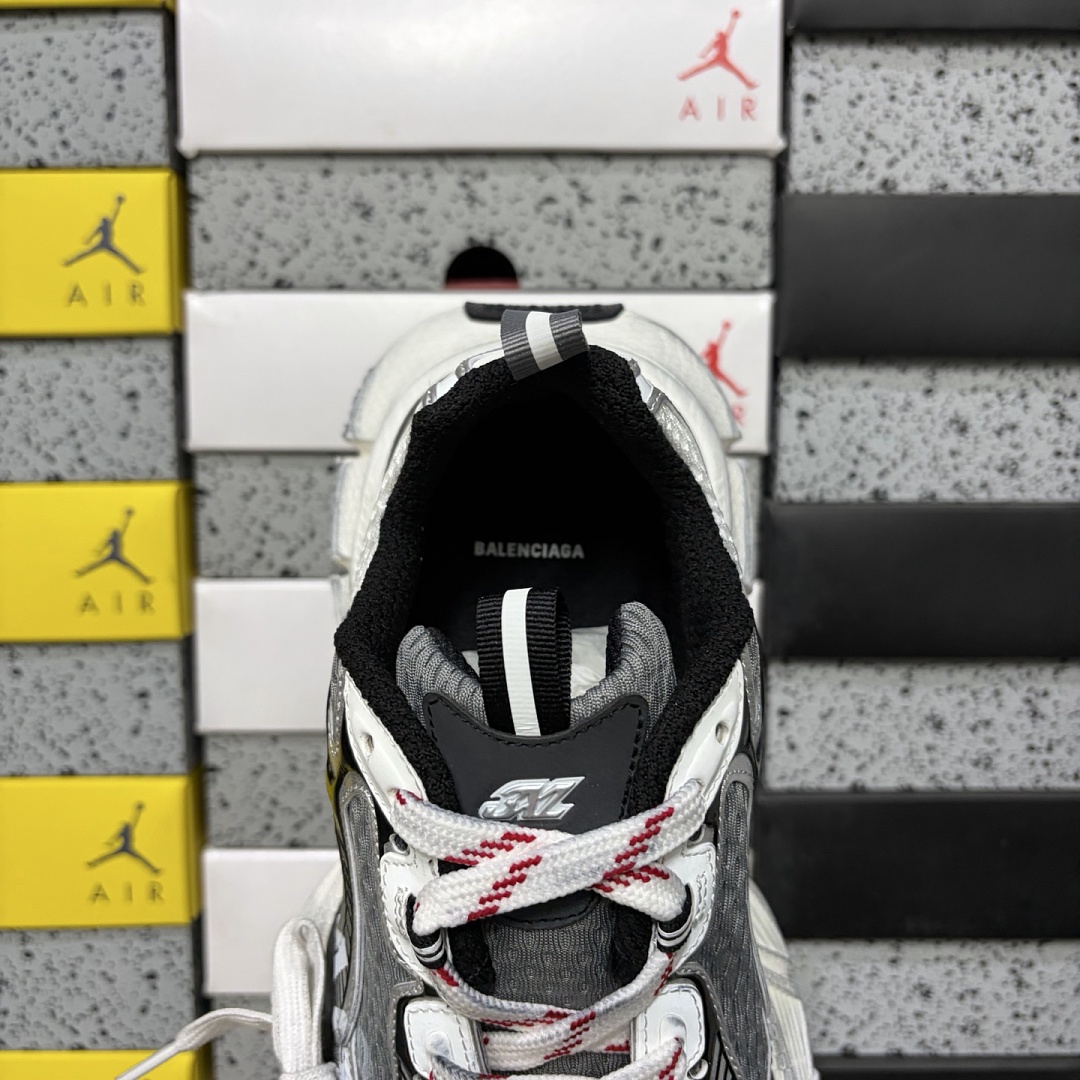 Balenciaga 3XL - Image 6