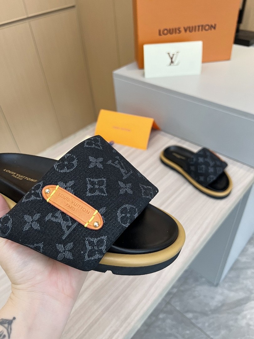 Louis Vuitton Velcro Slippers - Image 9