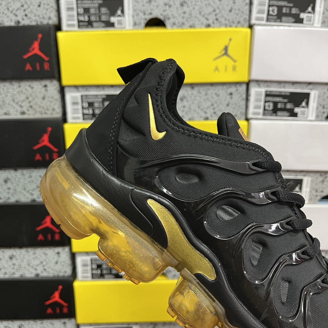 Nike Air VaporMax Plus - Image 3