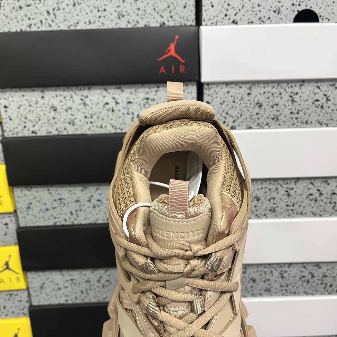 Balenciaga Track - Image 2
