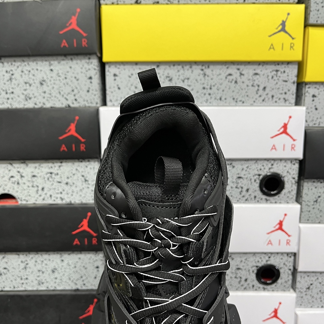 Balenciaga Track 1000 - Image 5