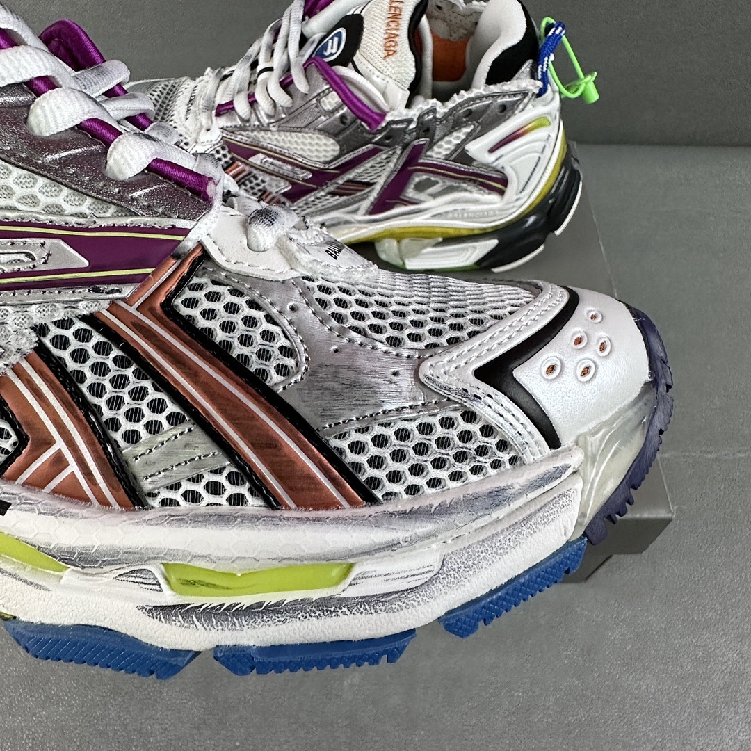 Balenciaga Runner - Image 41