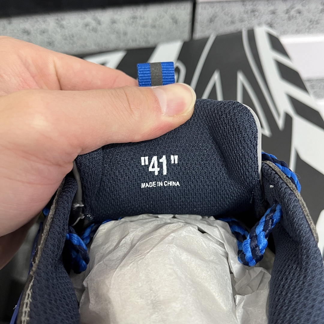 Off-White Be Right Back - Image 2