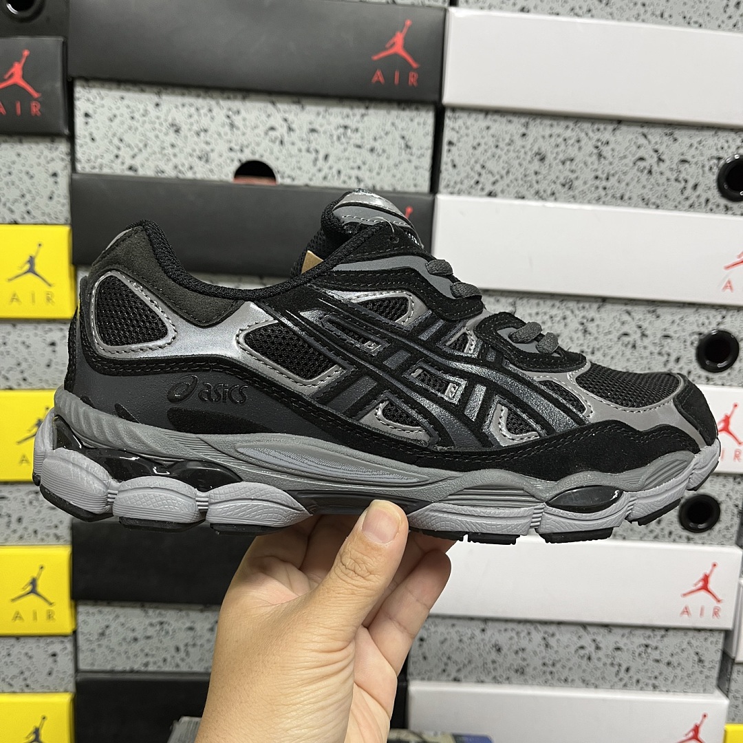 ASICS Gel-NYC Graphite (Grey Black) - Image 8