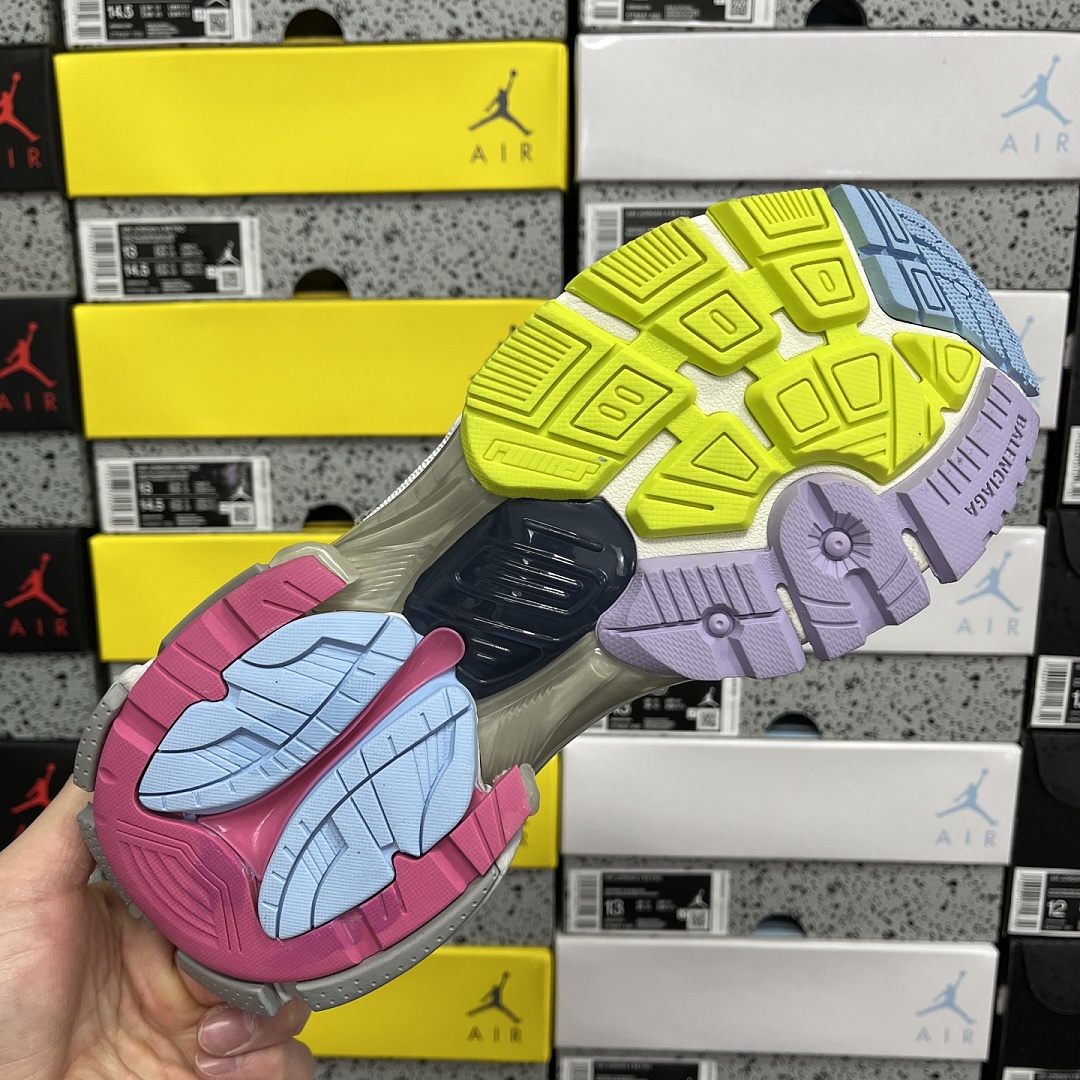 Balenciaga BLCG Runner 7 Gen - Image 9