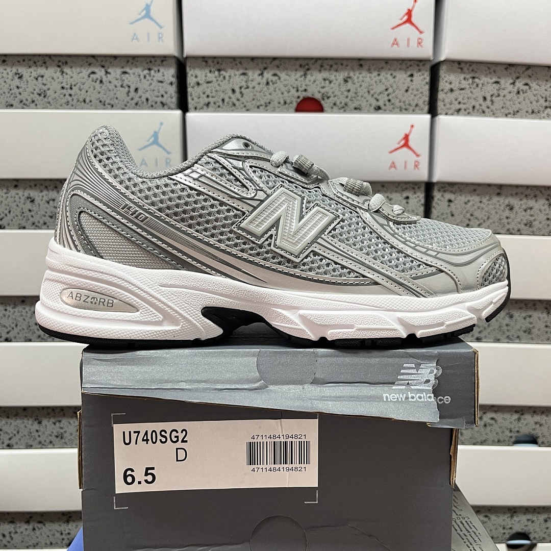 New Balance 740V2 Silver Castlerock