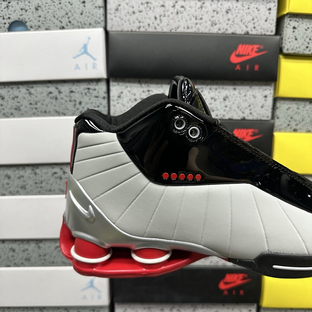Nike Shox BB4 (Black Cement Red) - Image 2
