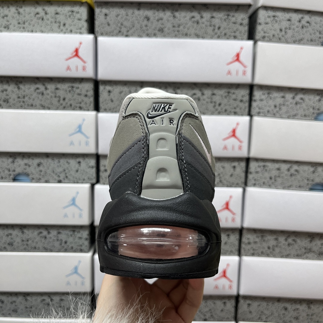 Nike Air Max 95 OG Big Bubble Pink Foam - Image 2
