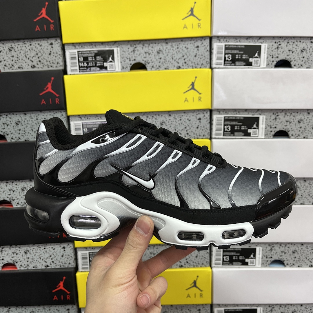 Nike Air Max Plus (Black Silver White) - Image 9