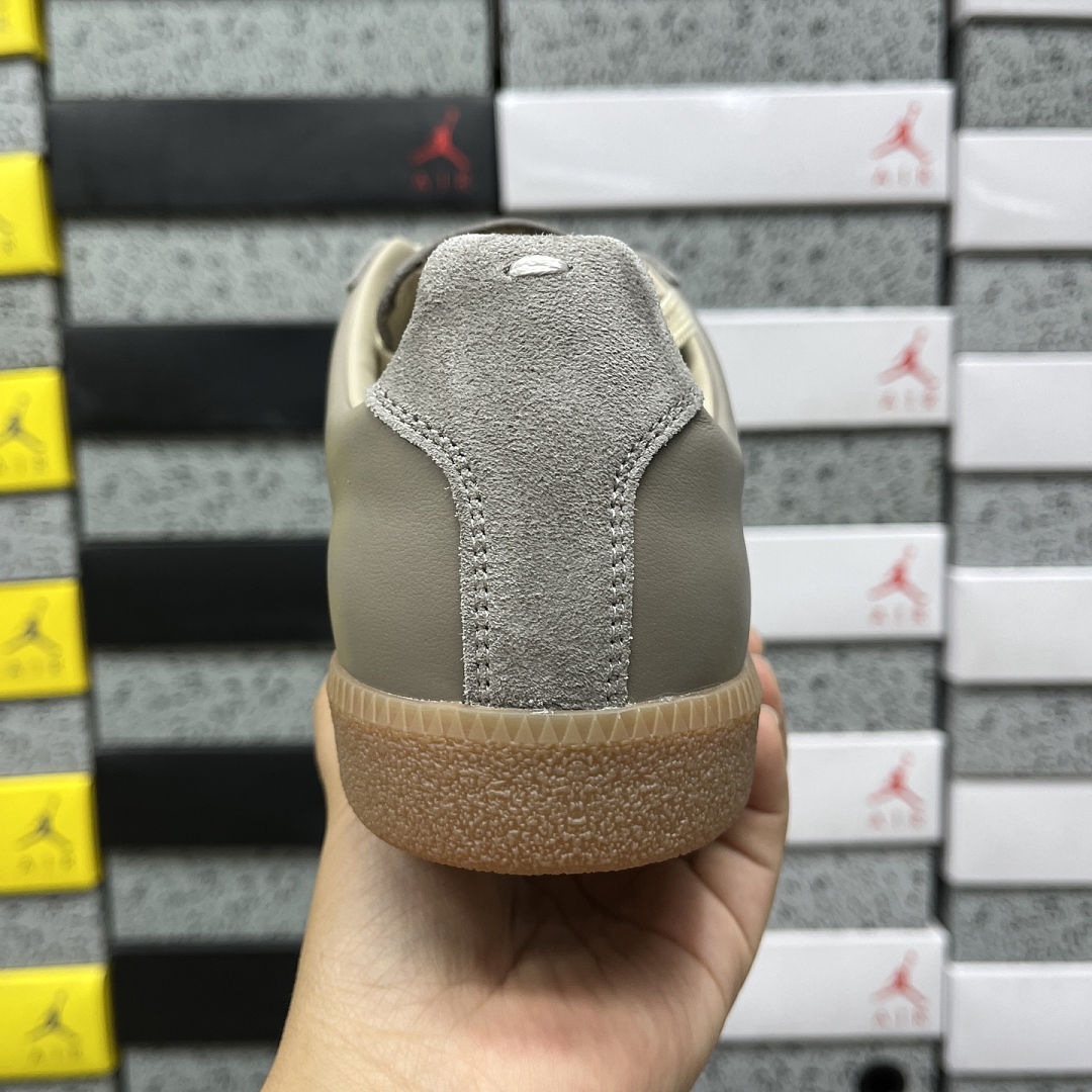 On Running Maison Margiela Replica (Coffee) - Image 4