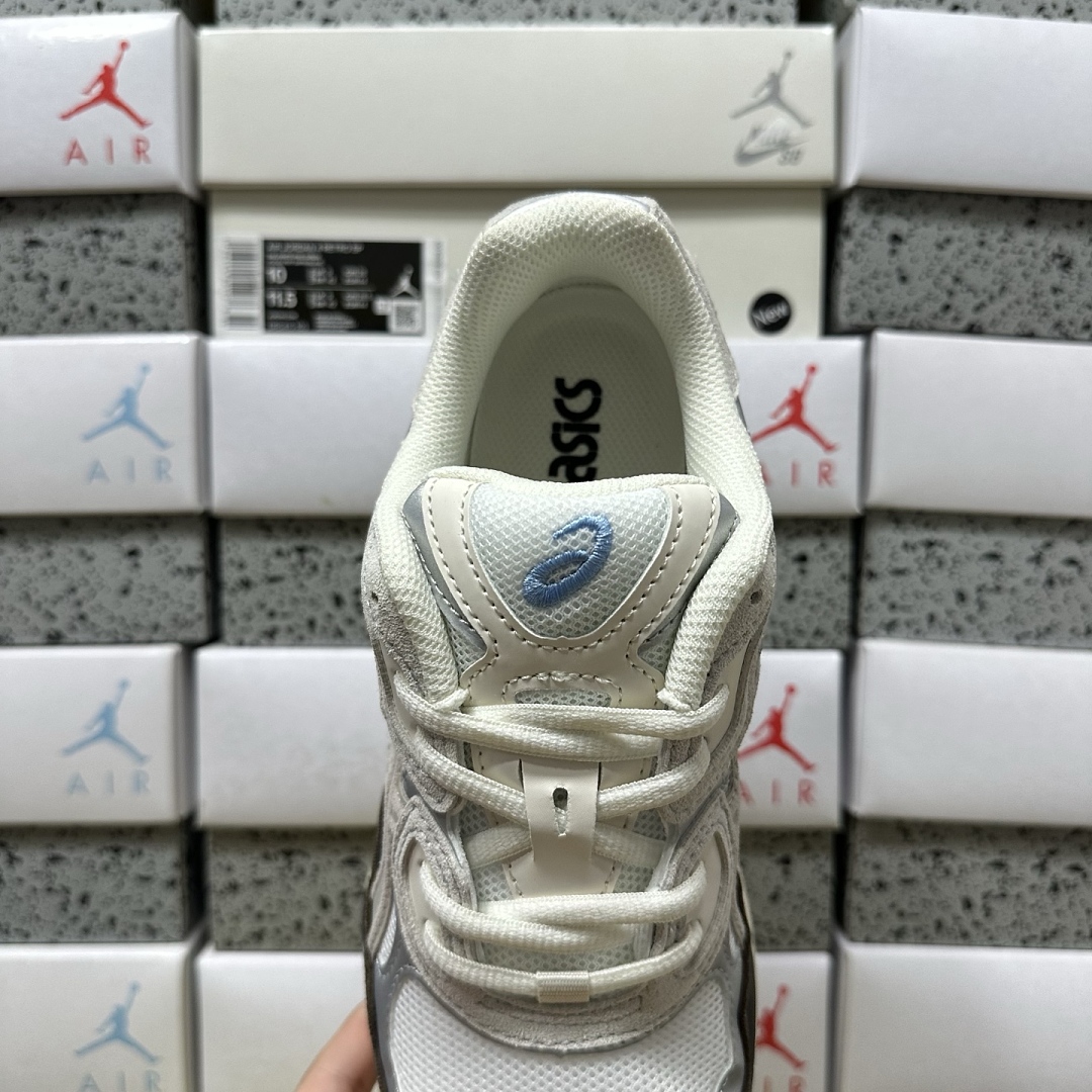 ASICS Gel-NYC Cream 1203A383-103 - Image 4