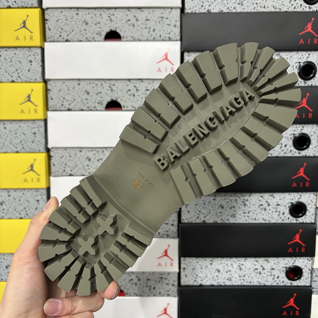 Balenciaga Combat Strike Boot - Image 9
