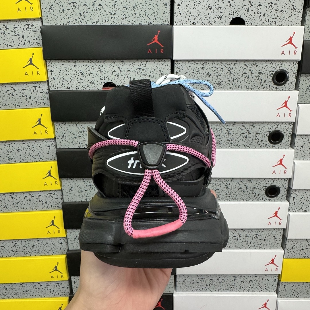 Balenciaga Track Trail Laces 3.0 - Image 5