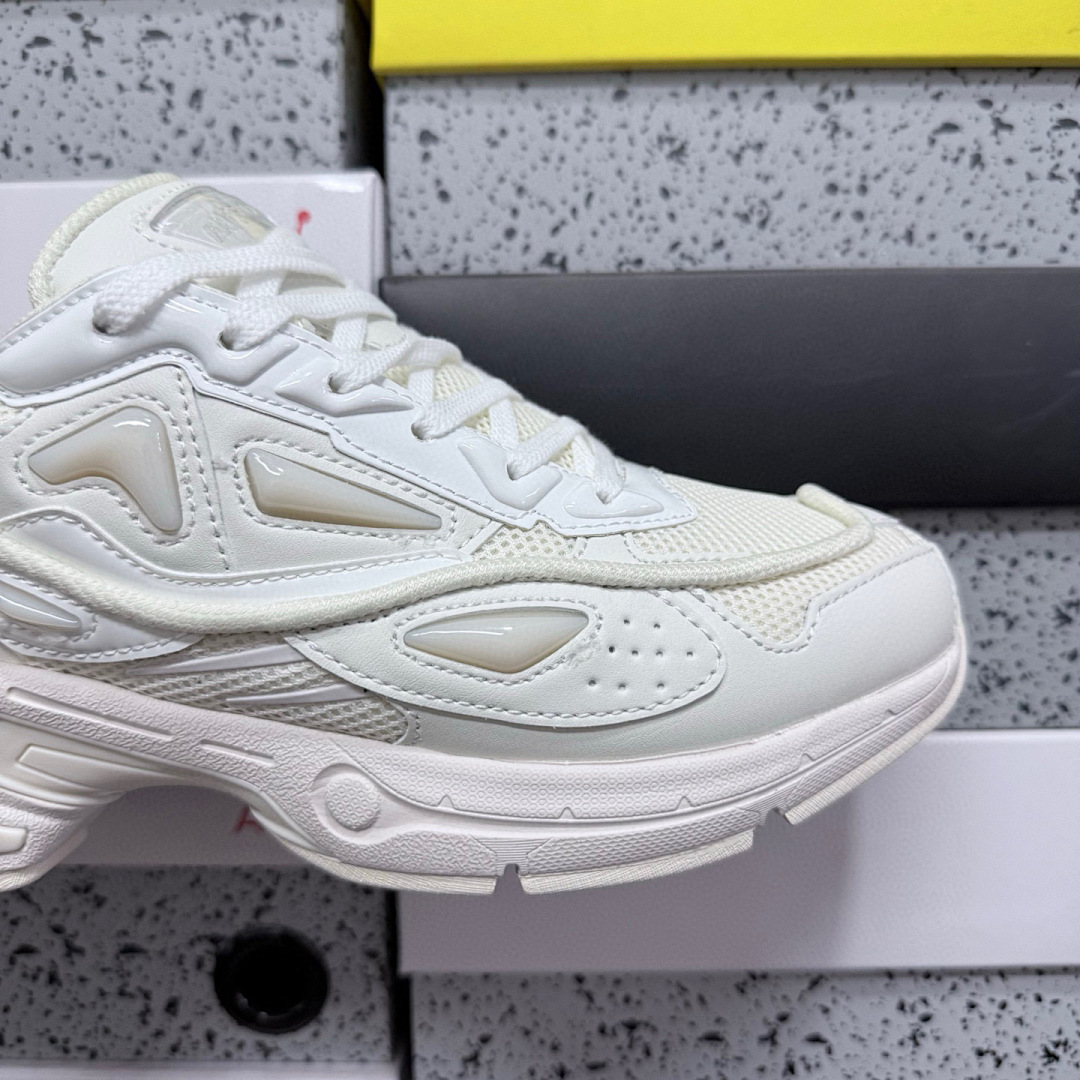 On Running Raf Simons Pharaxus - Image 7
