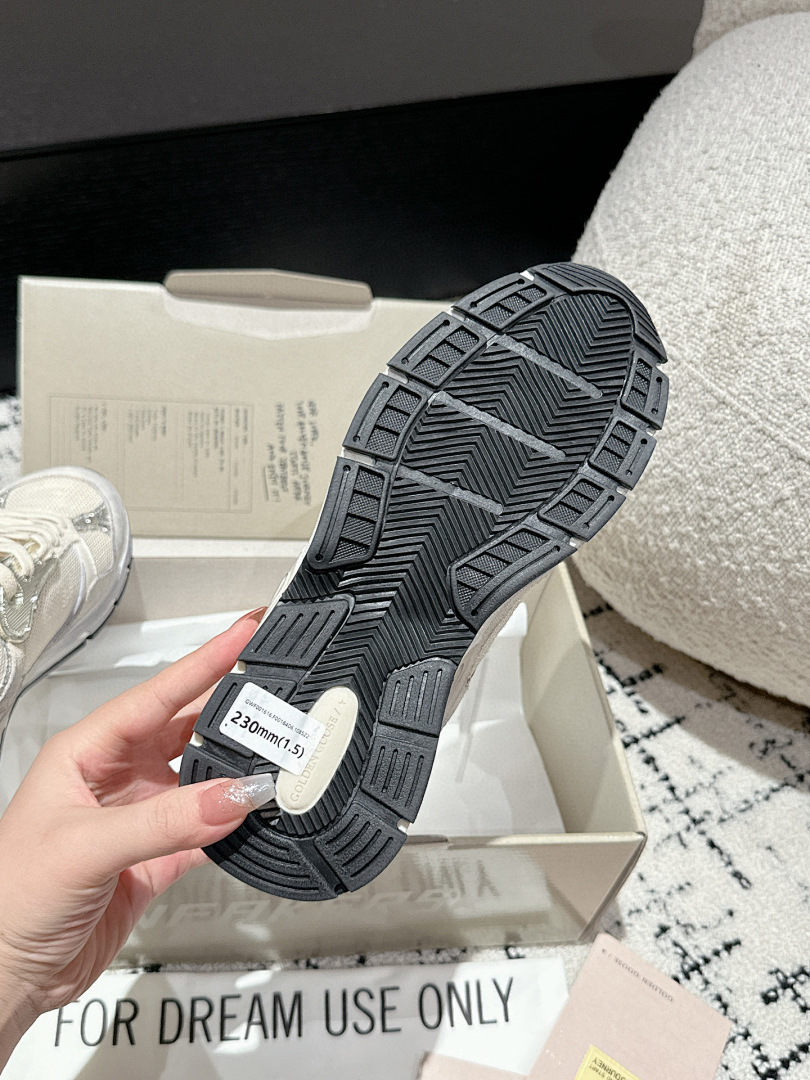 Golden Goose Deluxe Brand 3 - Image 9