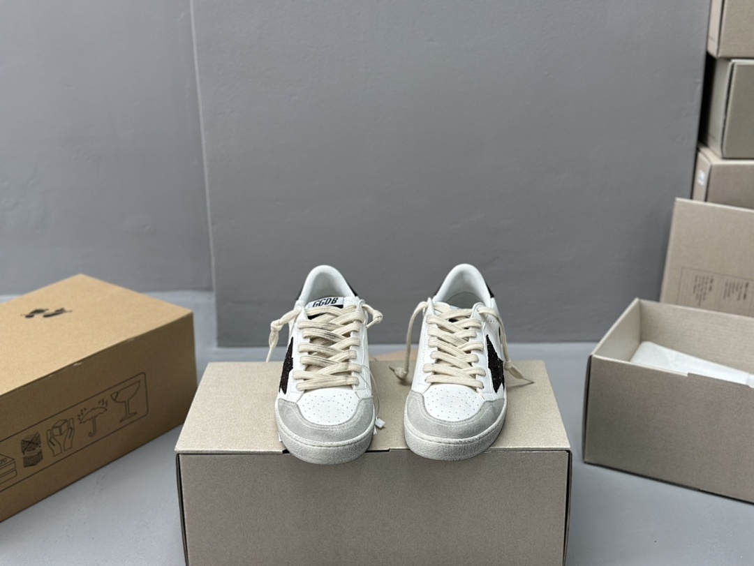 Golden Goose Deluxe Brand Sequin Black Star - Image 8