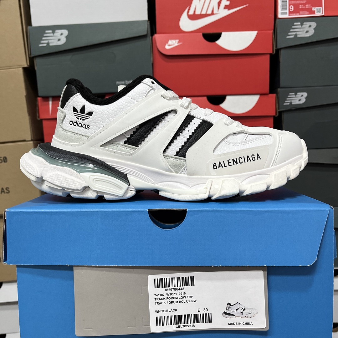Balenciaga BLCG Track