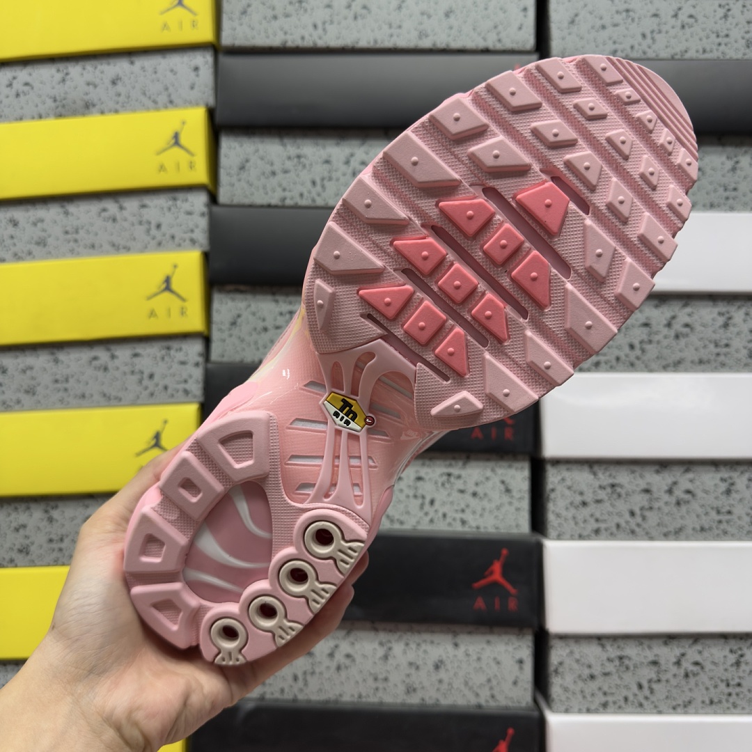 Nike Air Max Plus City Special - Image 8