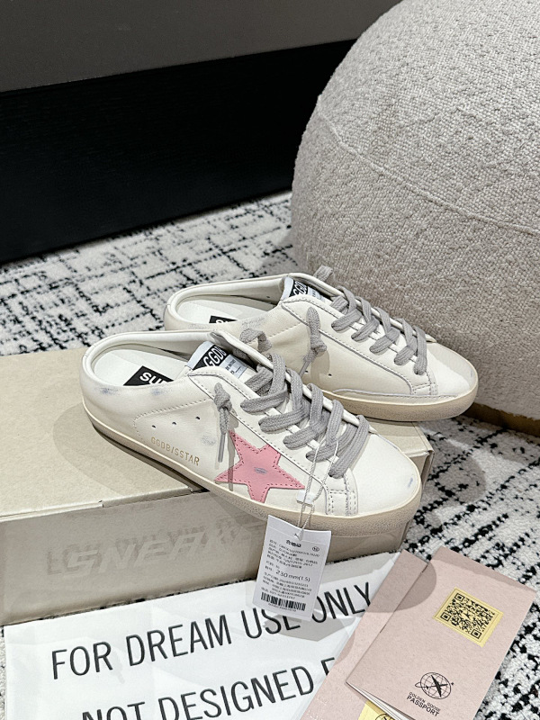 Golden Goose Deluxe Brand 38