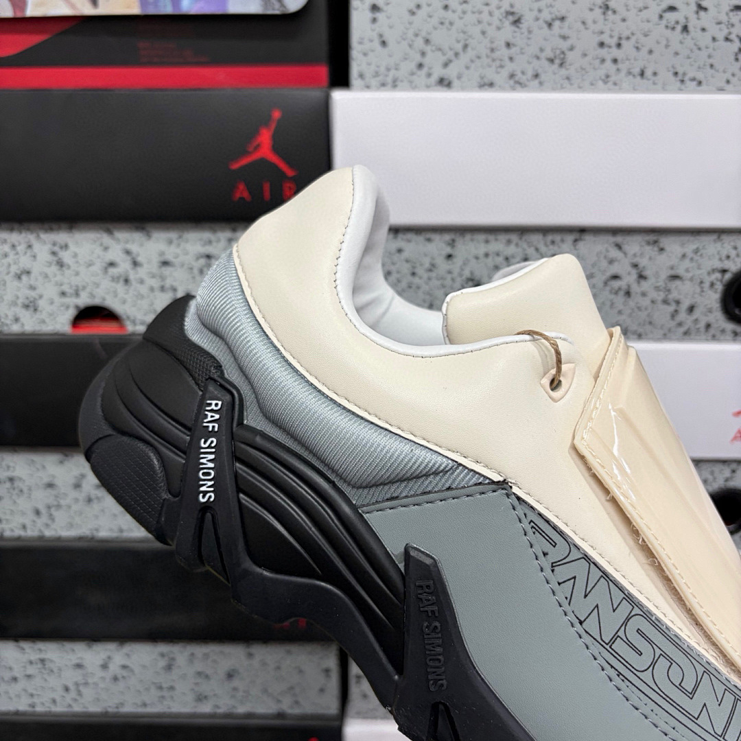 On Running Raf Simons Antei Low Top - Image 8