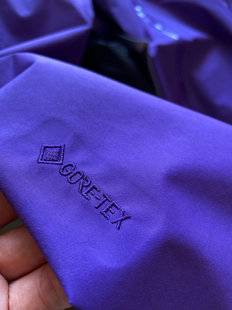 Arc'teryx Beta Lightweight LW Patchwork - Image 19
