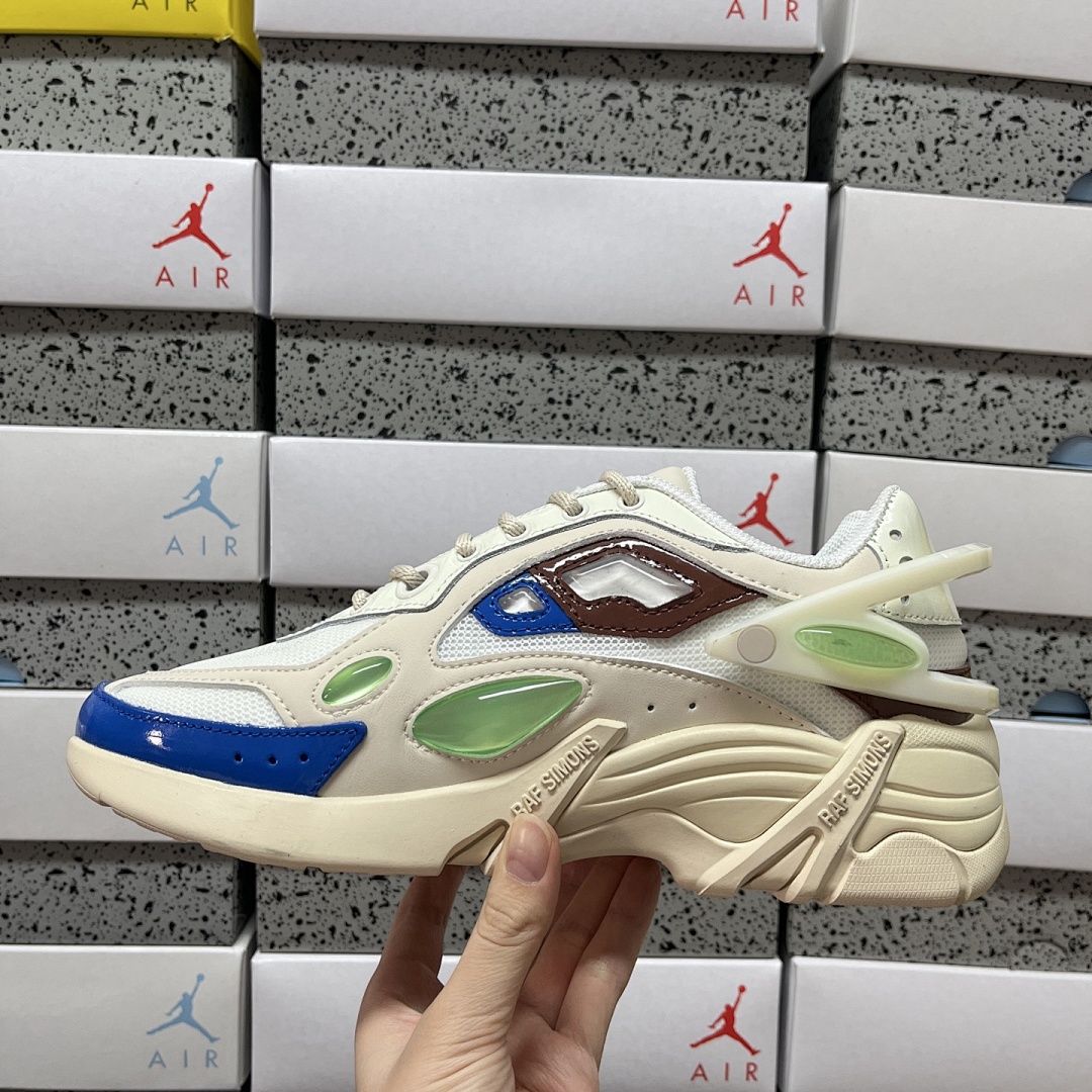 On Running Raf Simons Cylon-21 - Image 3